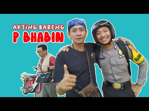 lek-jono-akting-bareng-pak-bhabin-polisi-motret