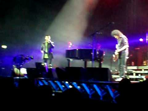 Queen + Paul Rodgers - Voodoo at the o2 Arena