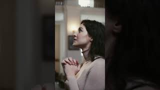 Download lagu Wanita Berdoa #celana pendek mp3