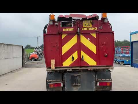 IVECO EUROCARGO ML150E21 15 TON ROAD SWEEPER - Image 2