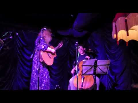 Daisy Chute - Troubadour Boy @ Aces and Eights, London 17/05/23