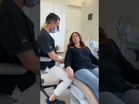 Prof dal dentista #shorts #prof #studenti #scuola #cultura #studio #studiare #comedy