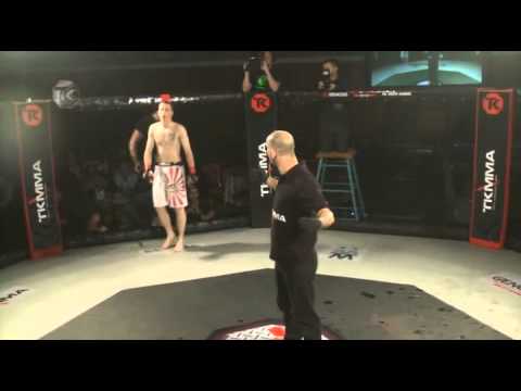 Charlie Banks vs Marty Wolf