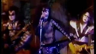 KISS King Of The Night Time World in HALLOWEEN SPECIAL!