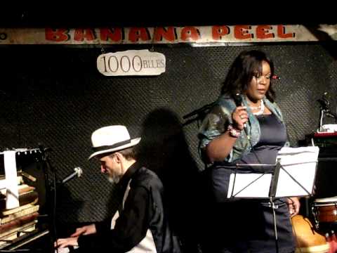 Renaud Patigny en Alicia Waku - Nobody knows you (when you're down and out)