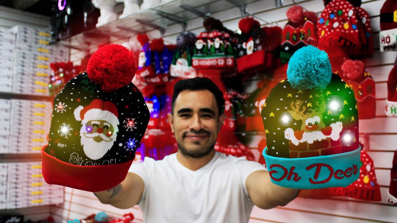Christmas hats with lights 🎄🎁 at Plaza Izazaga 89 | Cheap | Wholesale