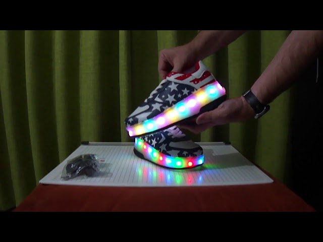 Vídeo relacionado con WOHS Zapatillas Deportivas con Dos Ruedas y Luces LED. Recargables, 16 Efectos de Luces. Rueda Trasera automática. Blanco/Lila. Talla 34