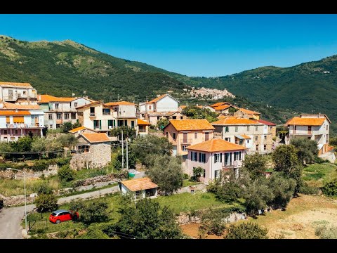 Villa in vendita nel borgo di Ville San Pietro, Borgomaro, Imperia, Liguria - rif 6V25