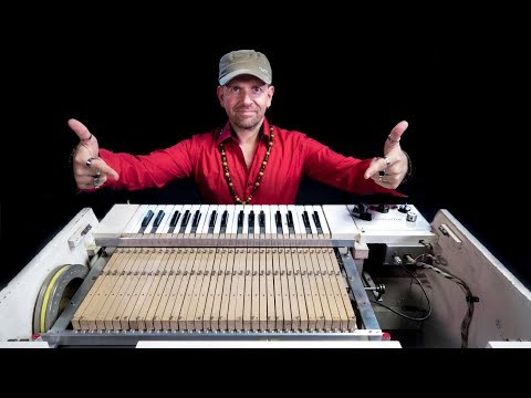 The Mellotron In Action