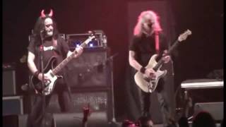 Baron Rojo - Anda suelto Satanás (Reunión 30 Aniversario)