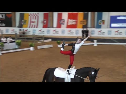 Deutsche Jugendmeisterschaft München 2023 - Einzelvoltigieren - Laura Seemüller