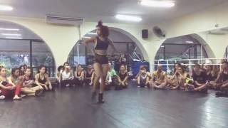 Gosto Assim - Anitta ( coreografia - Arielle Macedo )