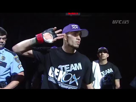 Tony Ferguson walkout UFC 166 vs Mike Rio