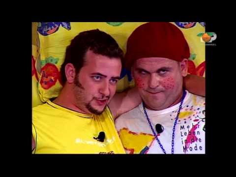 Portokalli, 20 Qershor 2004 - Grupi The SHBLSH (Skeçi me skena familjare)