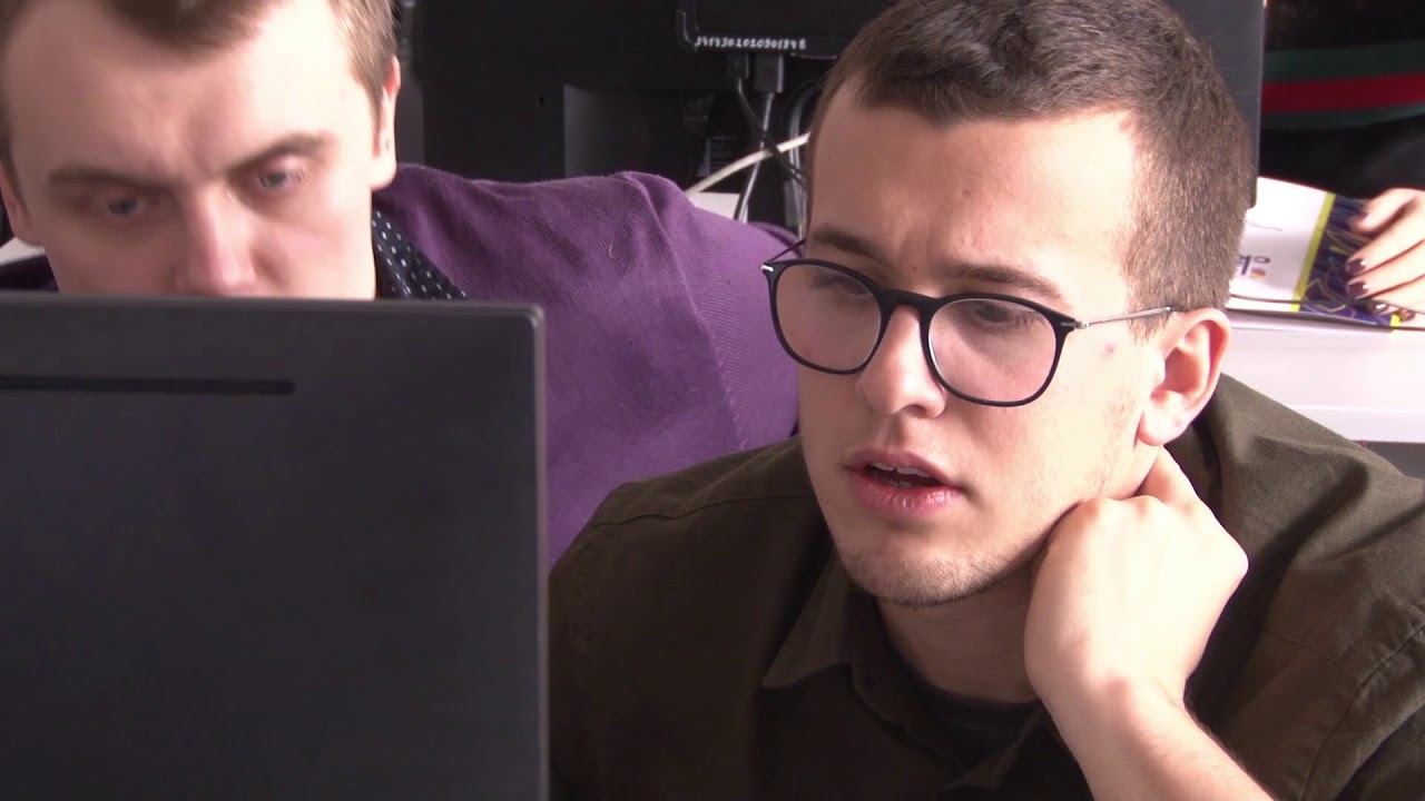 Giới thiệu - English - 2018