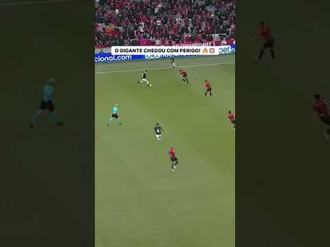 Vasco already came close to scoring and just a little bit was missing for the first goal of the m...