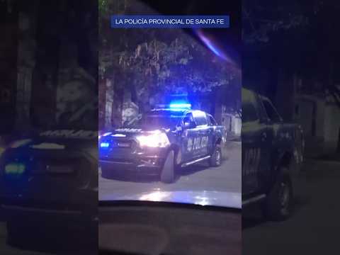 2 comandos Ford Ranger de la policía provincial de santa fe en San Lorenzo