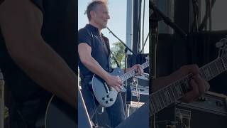 Watch VIVIAN CAMPBELL play RAINBOW IN THE DARK guitar solo 9.15.23