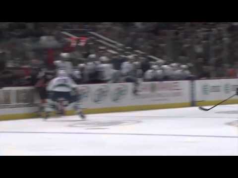 Aaron Rome Elbowing Major on Smith-Pelly w/SlowMo 11/11/2011 [HD]