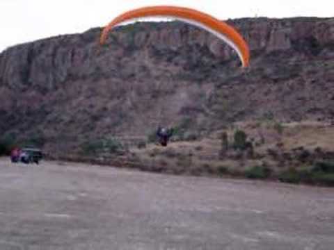 Aterrizaje de Alejandro Abriola