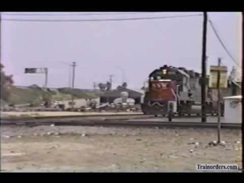 Classic Railroad Series 473 - SP 9669 West at Colton May 26, 1990