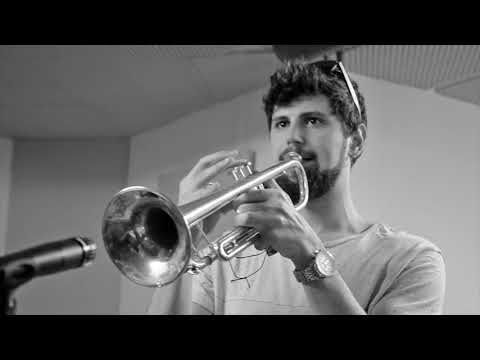 Horny Section - Nuage Sound live sessions - Versace's Greg