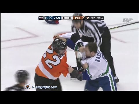 Zack Kassian vs Luke Schenn