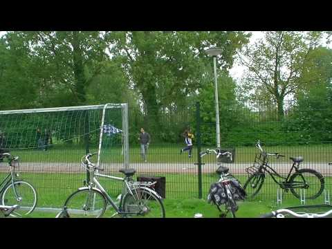 vv Drechtstreek: supporters GVV'63 uitzwaaien (deel 2)