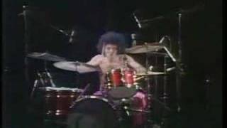 Grand Funk Live - T.N.U.C.(with drum solo)