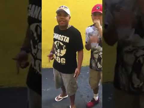 MC Magal e Hugo Cnb Medley Pesado