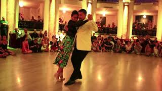 Video thumbnail for Corina Herrera y Octavio Fernández - Milonga de mis Amores - Orquesta de Juan D'Arienzo