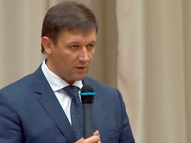 Министр спорта приехал в Ангарск