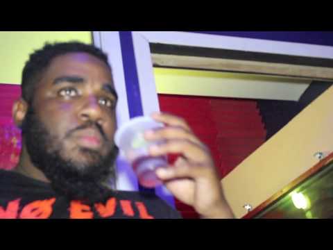 Krayon Kolor Ft. Sha Jiggs - Gangsta (Official Video)