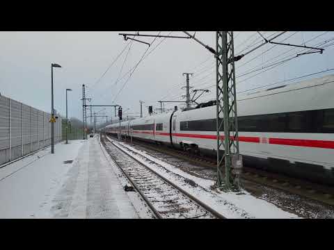 BR 412 "Female ICE" Durchfahrt mit ca. 250 Km/h durch Montabaur