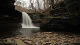 preview picture of video 'Lewis Falls Time-lapse with Magic Lantern'