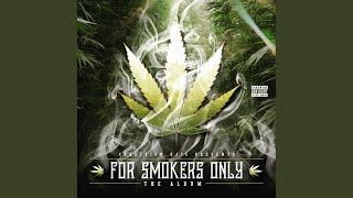 Late Nights (feat. Snoop Dogg)