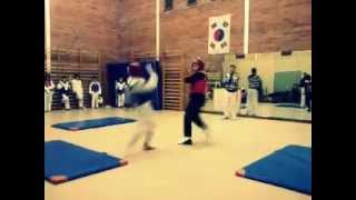 preview picture of video 'Taekwondo Llagostera Àlex Muñoz'