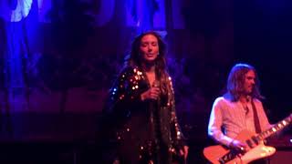 Dorothy - Who do You Love/Flawless/Down to the Bottom