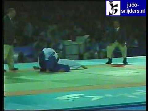 Judo 2000 Sydney: Dorjpalam Narmandakh (MGL) - Bu-Kyung Jung (KOR) [-60kg].