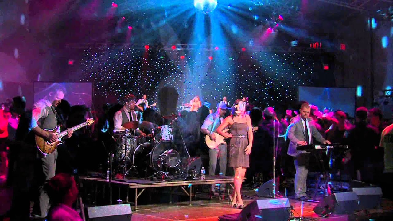 Hire Parkside Drive Dance Band in Toronto, Ontario