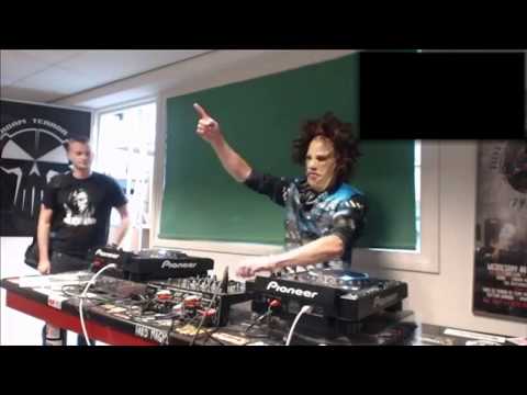 DJ-D.Chainsaw - Live at Warp2one Hardcore Terror live DJ set mix (Live radio stream mix)
