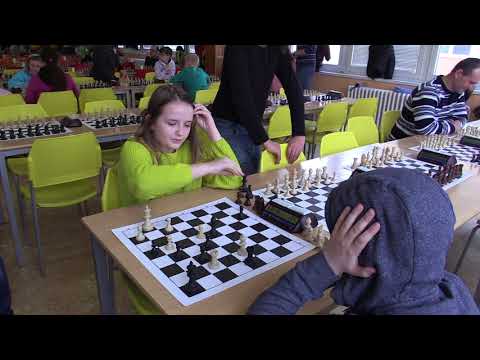 5.4.  Adela Zetocha - Kamil Baňas 0:1