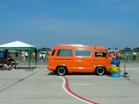 VW T3 Bus  vs. VW T3 MV 180 PS