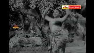 Download lagu Andagada Andukora  - 'Telugu Movie Full Video Songs'  - BhooKailas(NTR,ANR,Jamuna) mp3 Download lagu Andagada Andukora  - 'Telugu Movie Full Video Songs'  - BhooKailas(NTR,ANR,Jamuna) mp3