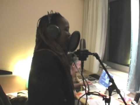 Queen Ifrica - Dubplate Session - Wipe The Tears for Cobra Sound