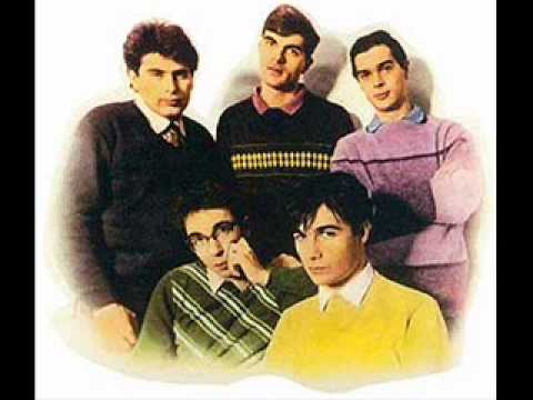 Idoli - Devojko mala