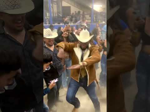 The blackest Mexican you ever saw ! #mexicanmusic #tamborazo #chocolateuno