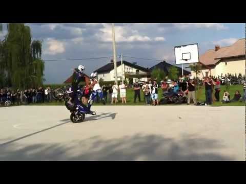 MK Bombelles defile-stunt show Dejan Špoljar 2012(2.dio)
