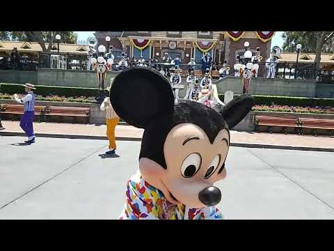 Walk Down Main St. 5/16/1019, 12:45 Main St. Station