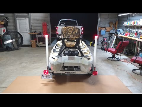 How to Install the C.E. Smith 40” LED Lighted Post Guides